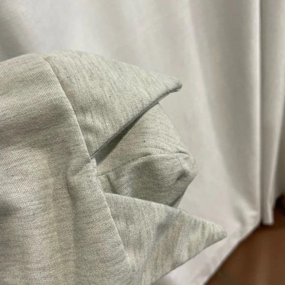 Cat Sleeping Hoodie Grey with Black Size Medium Cat Ears Hood - Picture 5 of 5